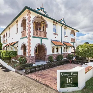 4* Bed & Breakfast Cumquat House